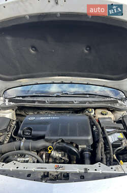 Универсал Opel Astra 2014 в 