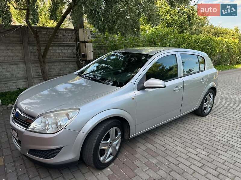 Opel Astra 2009