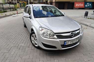Універсал Opel Astra 2009 в Калуші