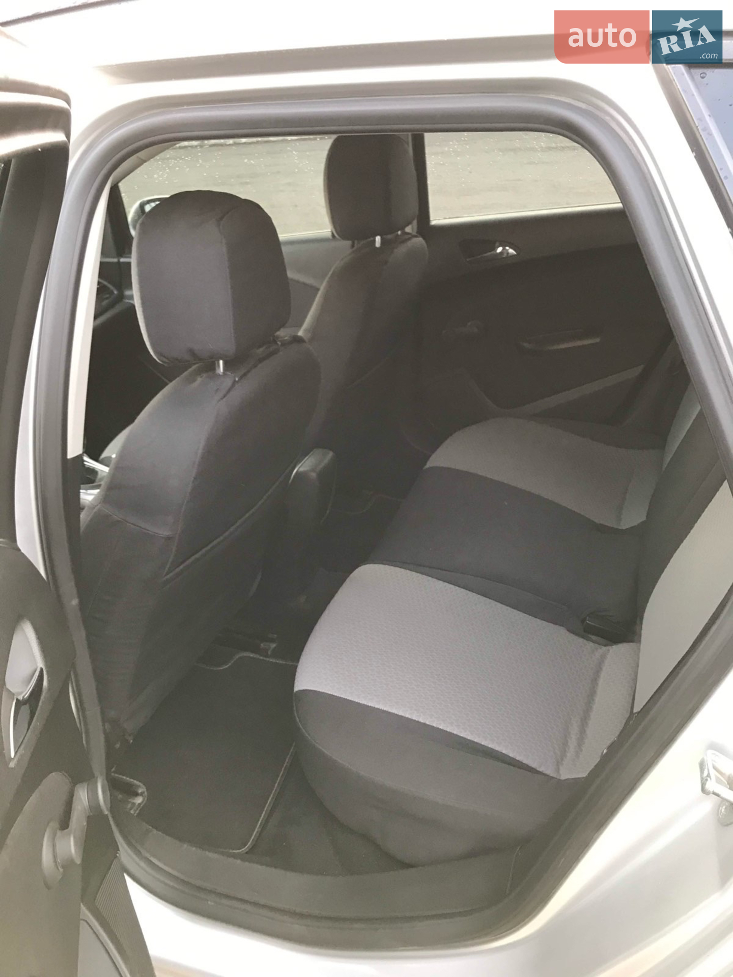2013 Opel Astra - мініатюра 11