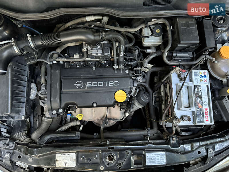 Седан Opel Astra 2006 в Києві