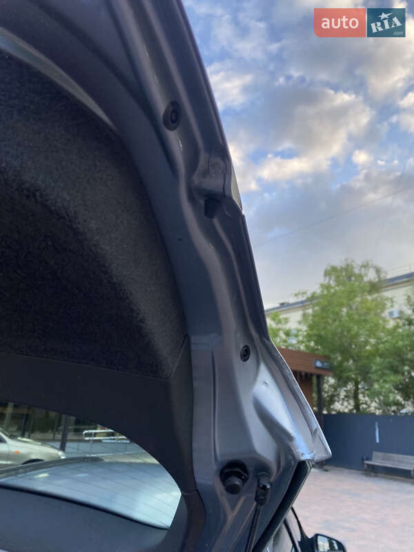 Универсал Opel Astra 2005 в Полтаве
