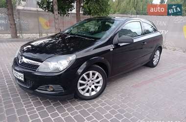 Купе Opel Astra 2007 в Івано-Франківську