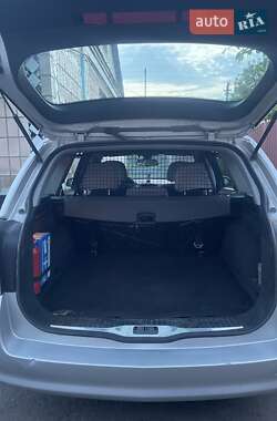 Универсал Opel Astra 2006 в 