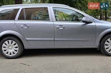 Универсал Opel Astra 2008 в 