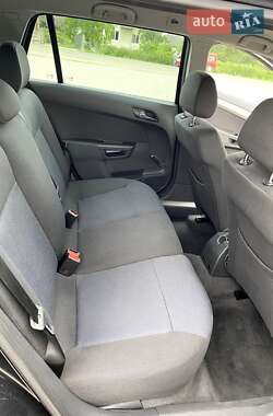 Универсал Opel Astra 2008 в 