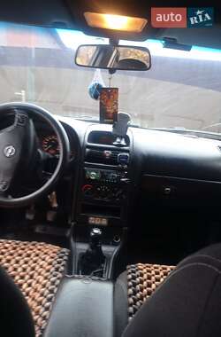 Седан Opel Astra 2008 в 