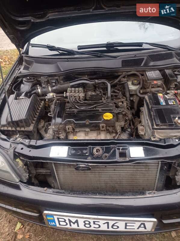 Седан Opel Astra 2008 в Ромнах