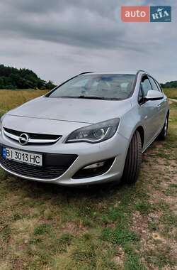 Универсал Opel Astra 2015 в 