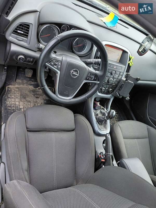 Универсал Opel Astra 2015 в Ахтырке фото 33 Универсал Opel Astra 2015 в Ахтырке