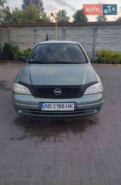 Хетчбек Opel Astra 2008 в 