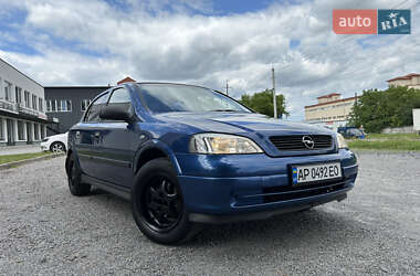Седан Opel Astra 2008 в Львове