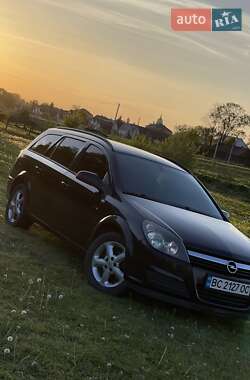 Универсал Opel Astra 2004 в Львове