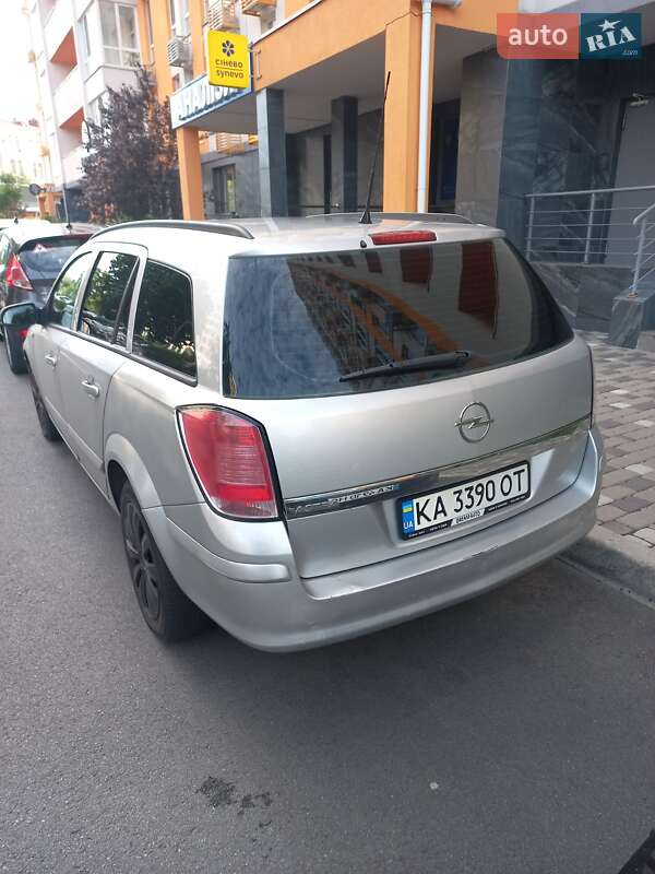 Opel Astra 2009