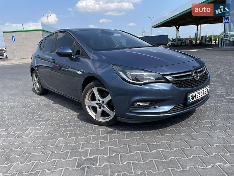 Хетчбек Opel Astra 2016 в Коростишеві