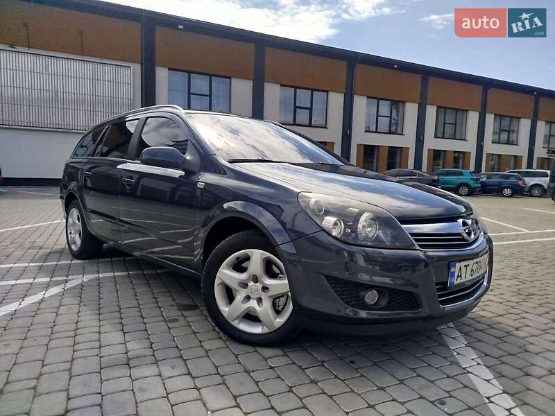 Opel Astra 2009