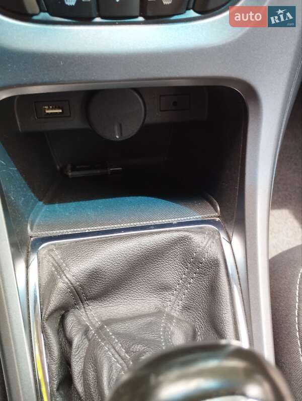 Универсал Opel Astra 2015 в Виннице