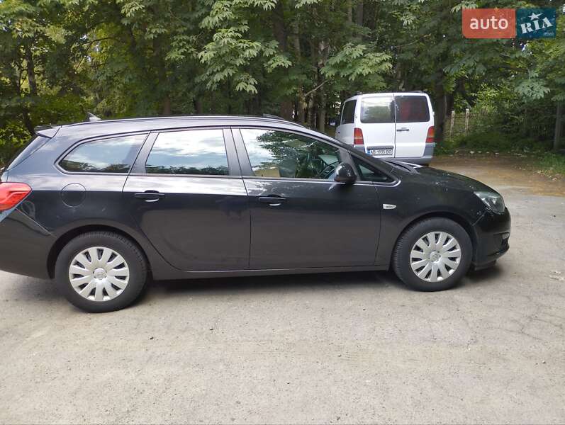 Универсал Opel Astra 2015 в Виннице