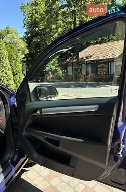 Універсал Opel Astra 2010 в 