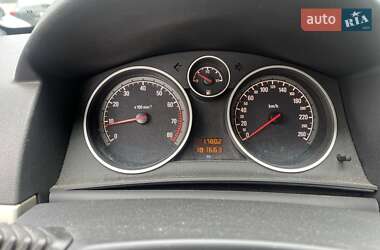 Хэтчбек Opel Astra 2008 в 