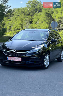 Универсал Opel Astra 2017 в Красилове