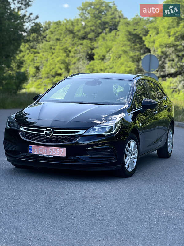Универсал Opel Astra 2017 в Красилове