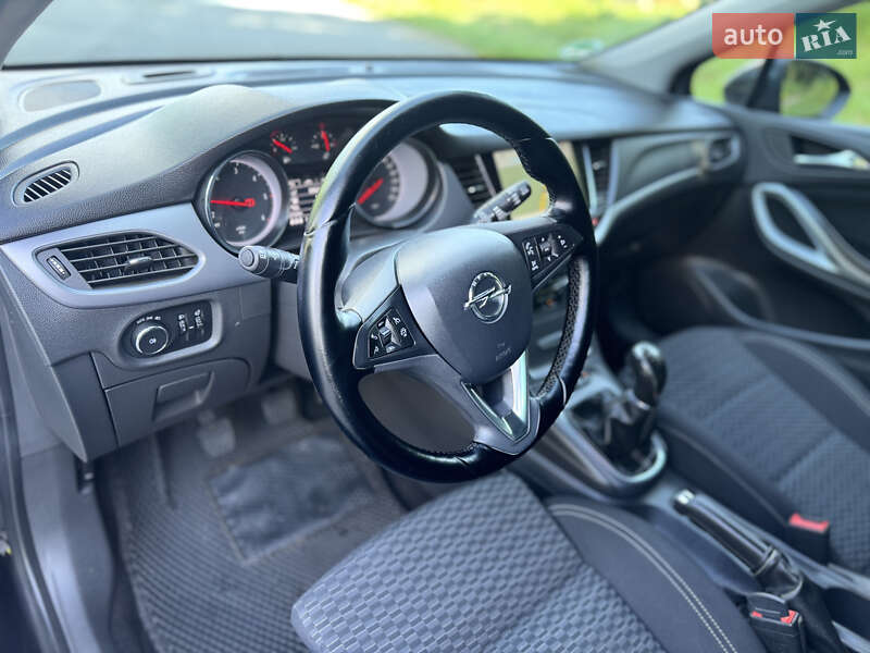Универсал Opel Astra 2017 в Красилове