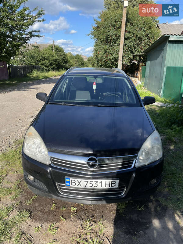 Універсал Opel Astra 2008 в Грицеві
