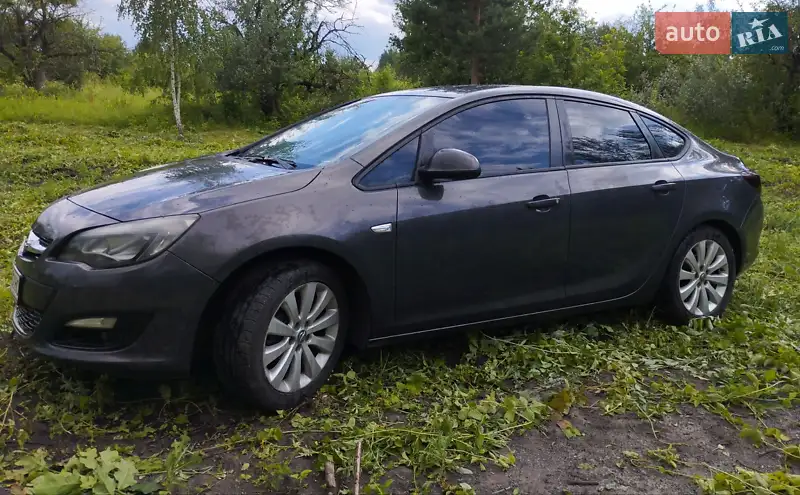 Opel Astra 2015