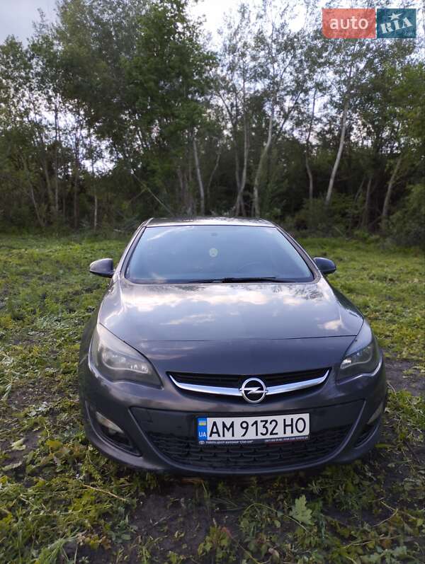 Седан Opel Astra 2015 в Житомире