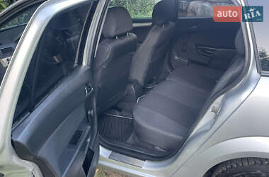 Универсал Opel Astra 2008 в 