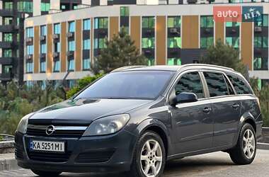 Универсал Opel Astra 2006 в 
