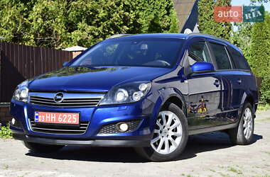 Универсал Opel Astra 2009 в Турийске