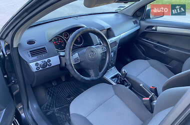 Універсал Opel Astra 2005 в 
