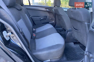 Універсал Opel Astra 2005 в 