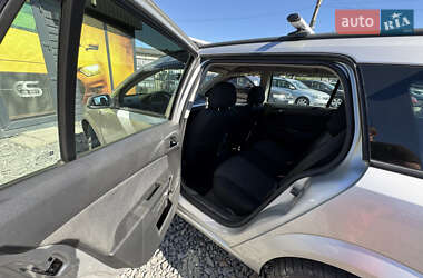 Универсал Opel Astra 2006 в 