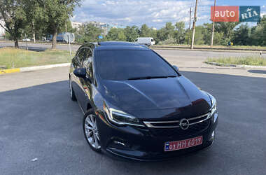 Універсал Opel Astra 2016 в 