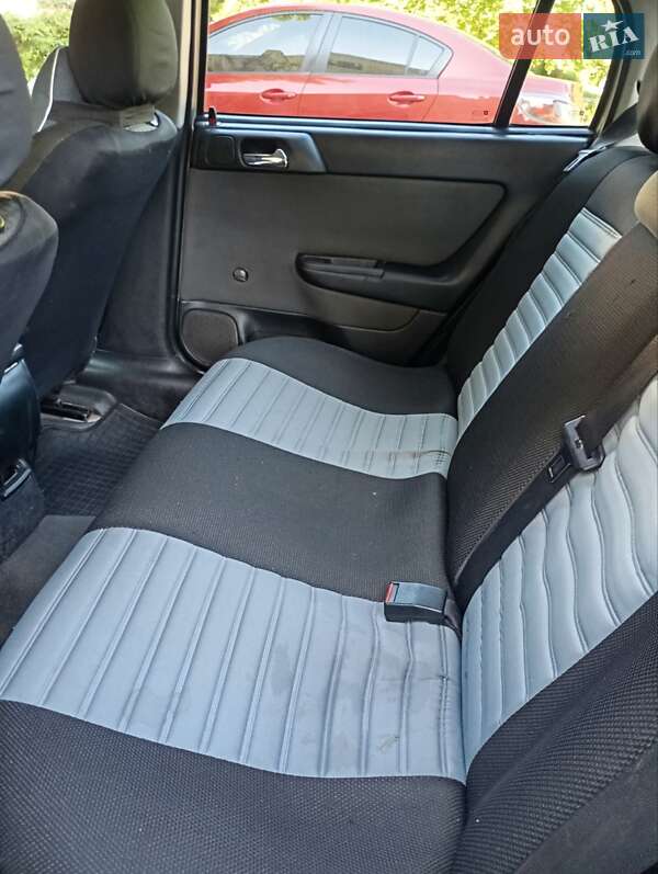 Универсал Opel Astra 2004 в Староконстантинове фото 7 Универсал Opel Astra 2004 в Староконстантинове