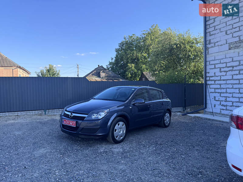 Хэтчбек Opel Astra 2006 в Звенигородке фото 4 Хэтчбек Opel Astra 2006 в Звенигородке