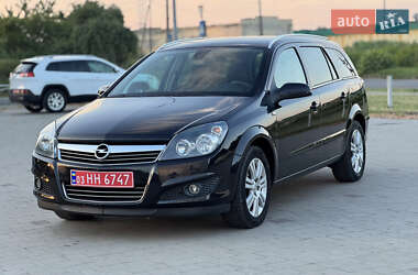 Универсал Opel Astra 2008 в Владимире