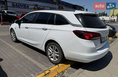 Універсал Opel Astra 2016 в 