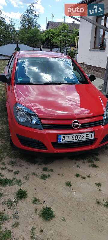 Хетчбек Opel Astra 2004 в Коломиї