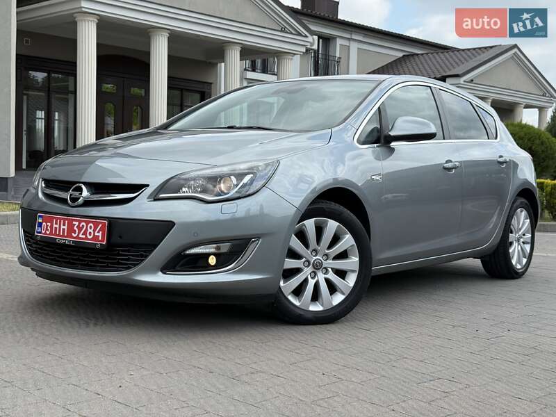 Opel Astra 2014