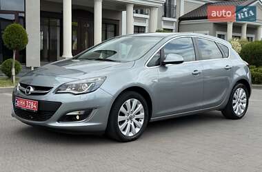 Хетчбек Opel Astra 2014 в 