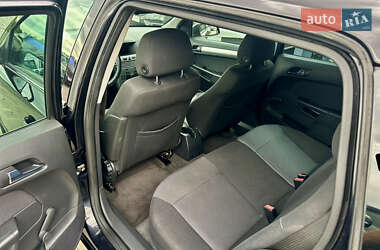 Універсал Opel Astra 2010 в 