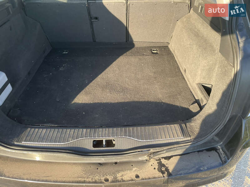 Універсал Opel Astra 2010 в Тернополі
