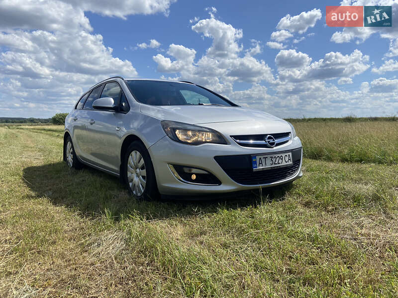 Opel Astra 2013