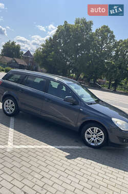 Универсал Opel Astra 2009 в 