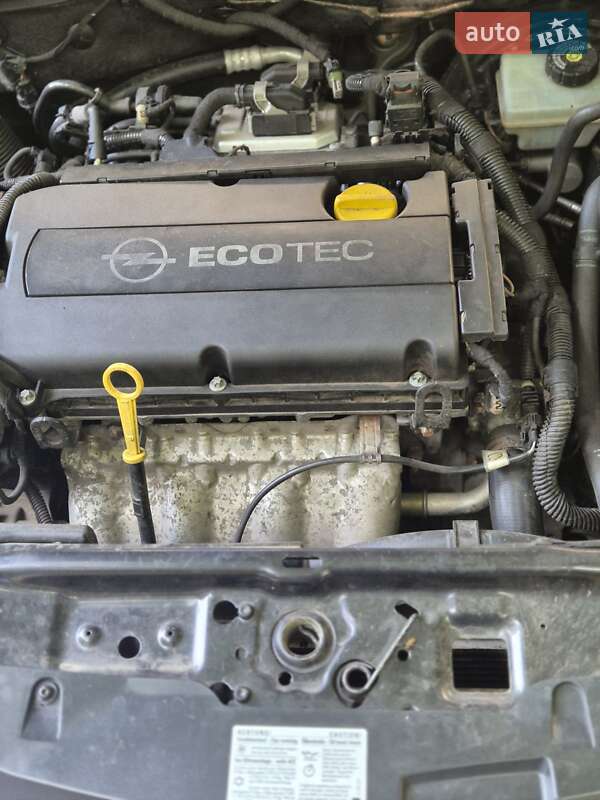 Универсал Opel Astra 2008 в Черкассах