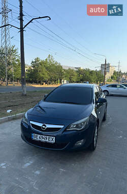 Универсал Opel Astra 2010 в Николаеве